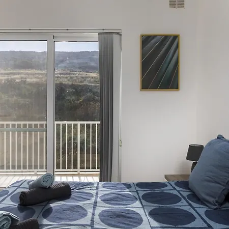 Spacious 3bd With Country Views & Large Front Terrace With Outside Furniture Apartamento