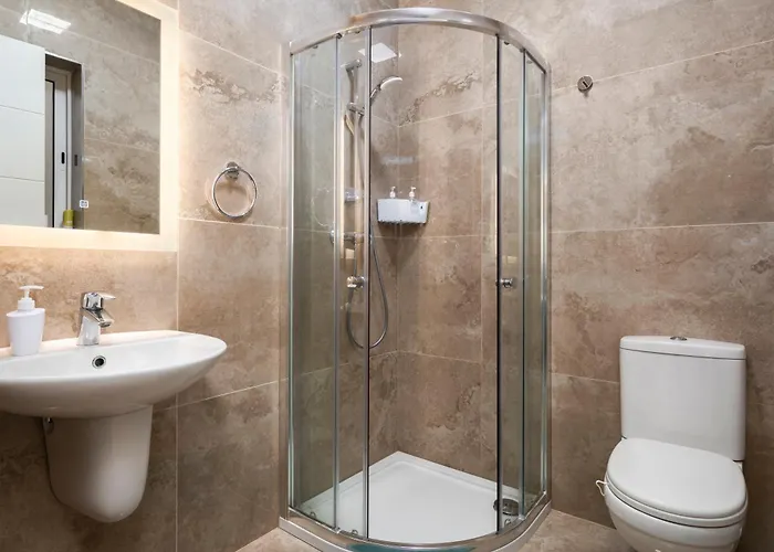 Spacious 3bd With Country Views & Large Front Terrace With Outside Furniture Zebbug (Gozo)